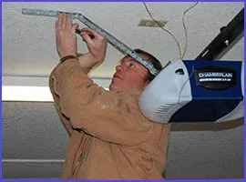 Neighborhood Garage Door Service Anaheim, CA 714-706-0110 - garage-doors